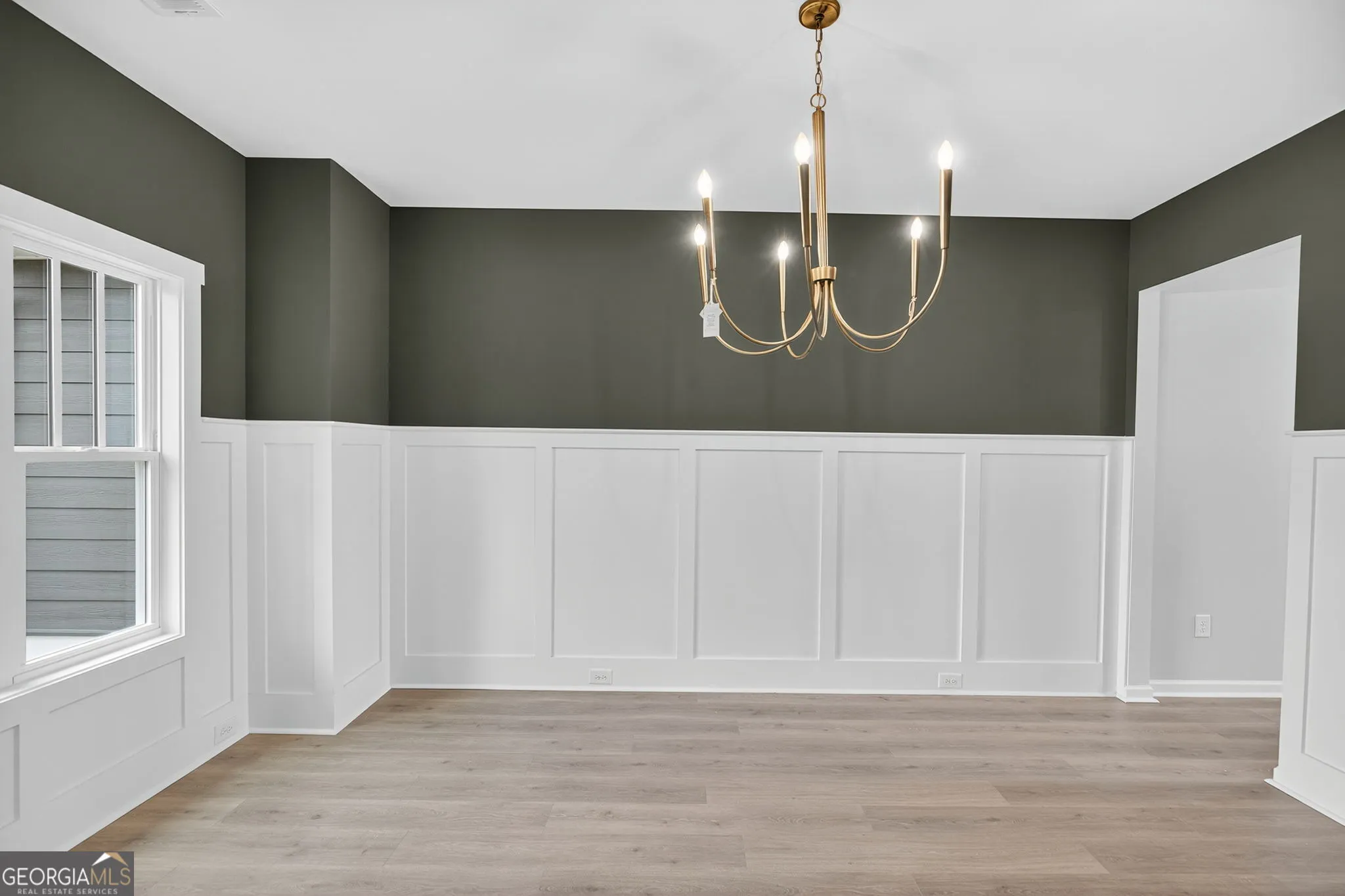 417 Gray Rd — photo 3 of 53