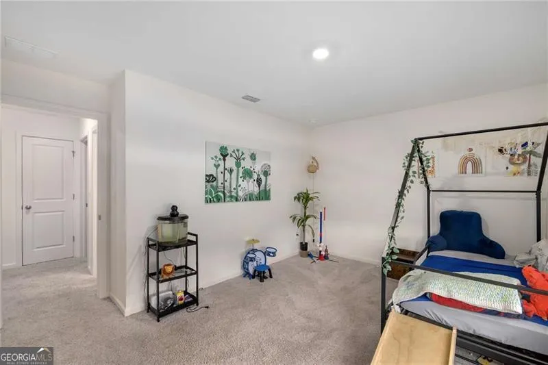 198 Colbury — photo 17 of 29