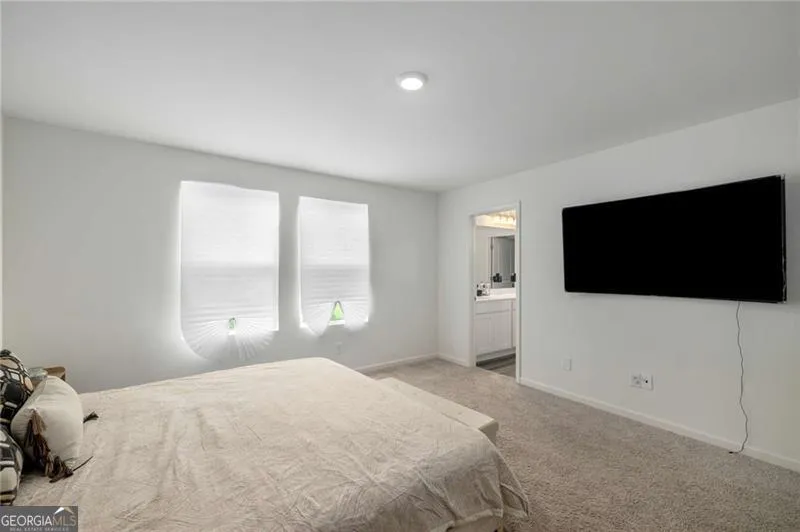 198 Colbury — photo 11 of 29