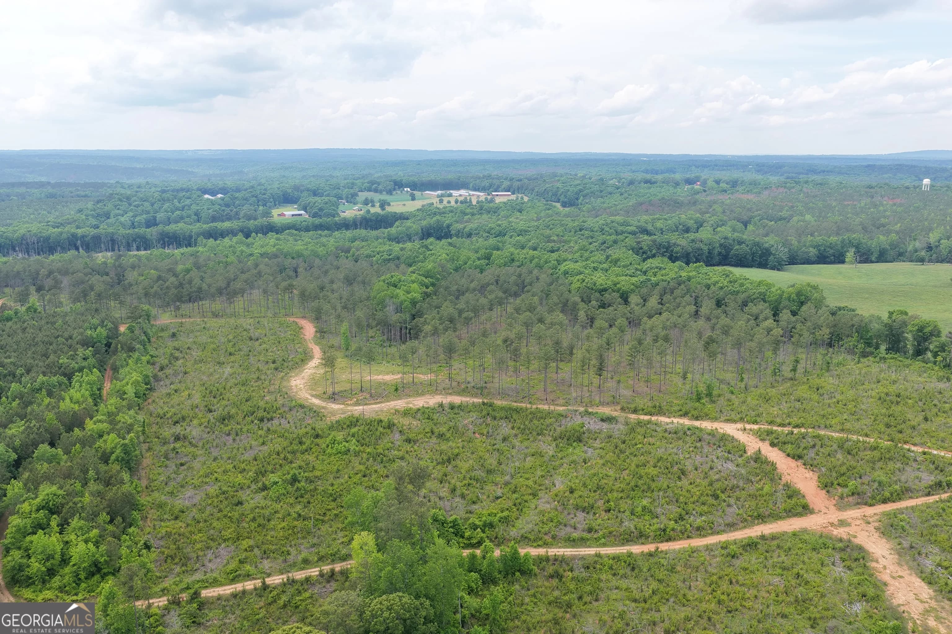 319 +/- Ac Hwy 100 — photo 6 of 15