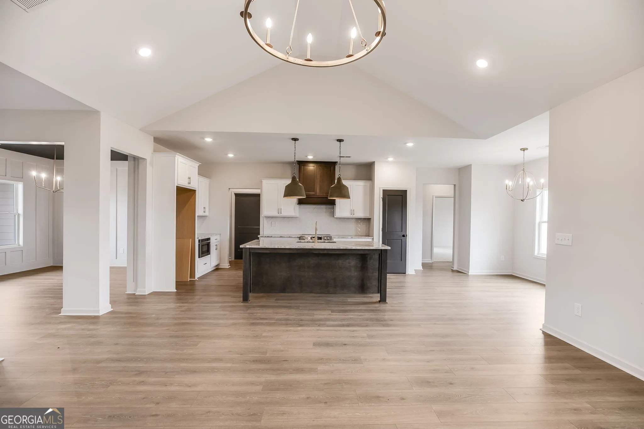 12 Stewart Rd — photo 3 of 48