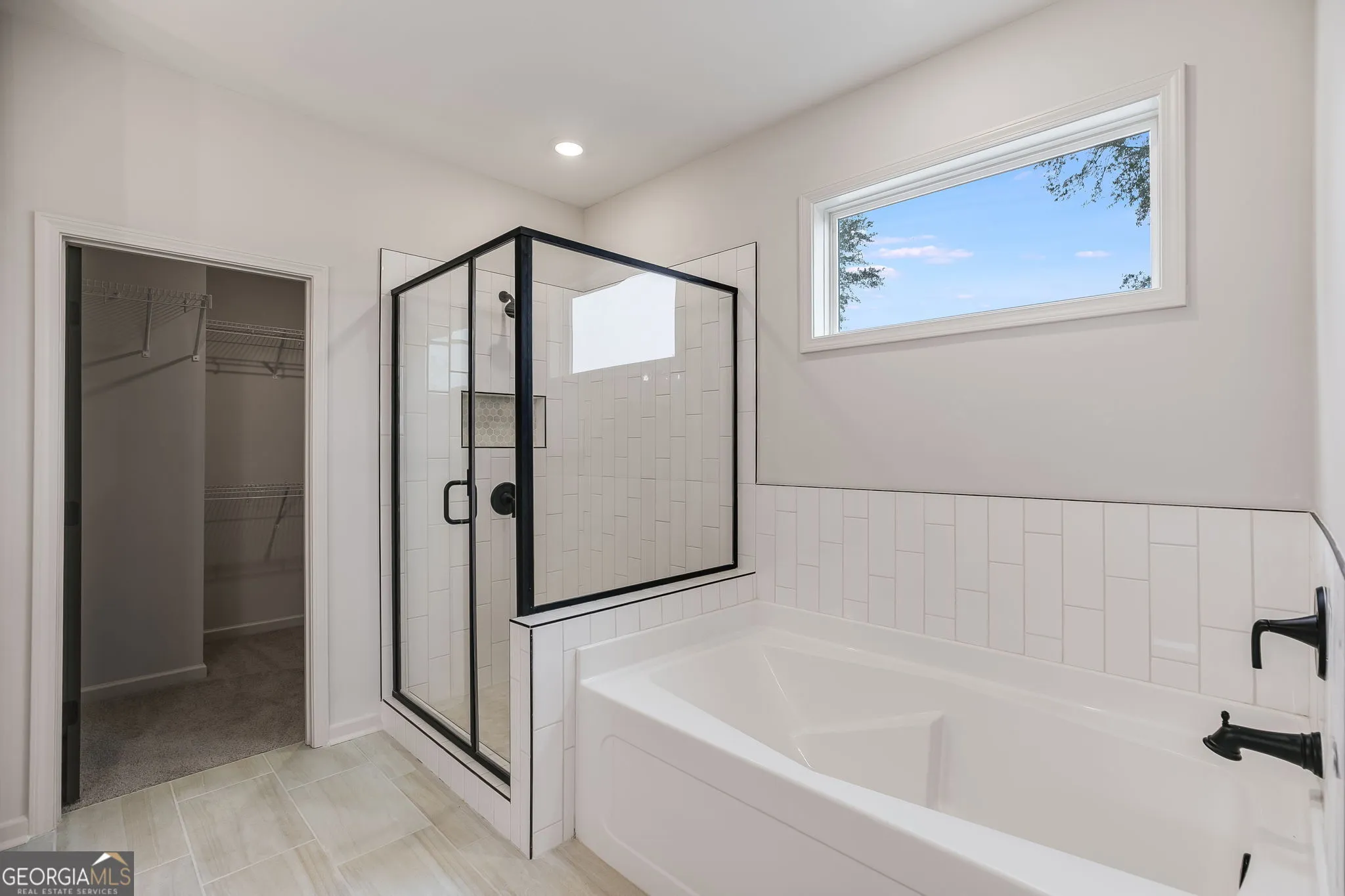 12 Stewart Rd — photo 18 of 48