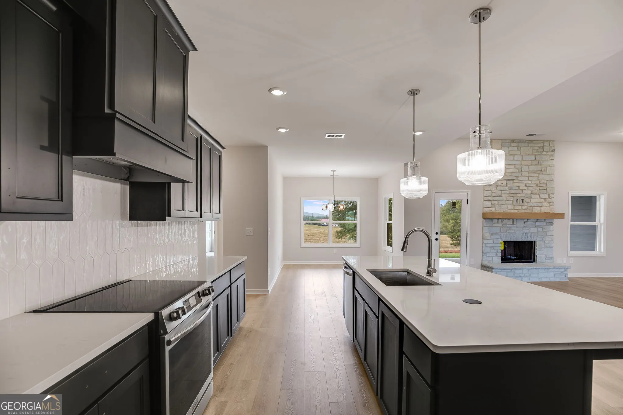 3356 Veal St — photo 6 of 45