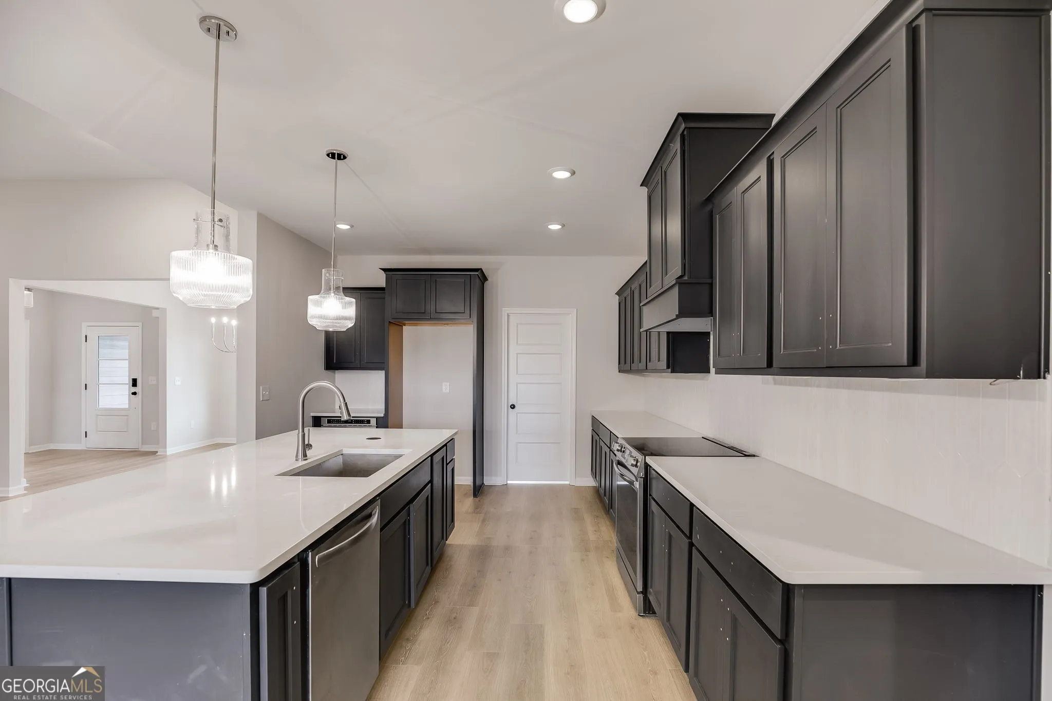 3356 Veal St — photo 4 of 45