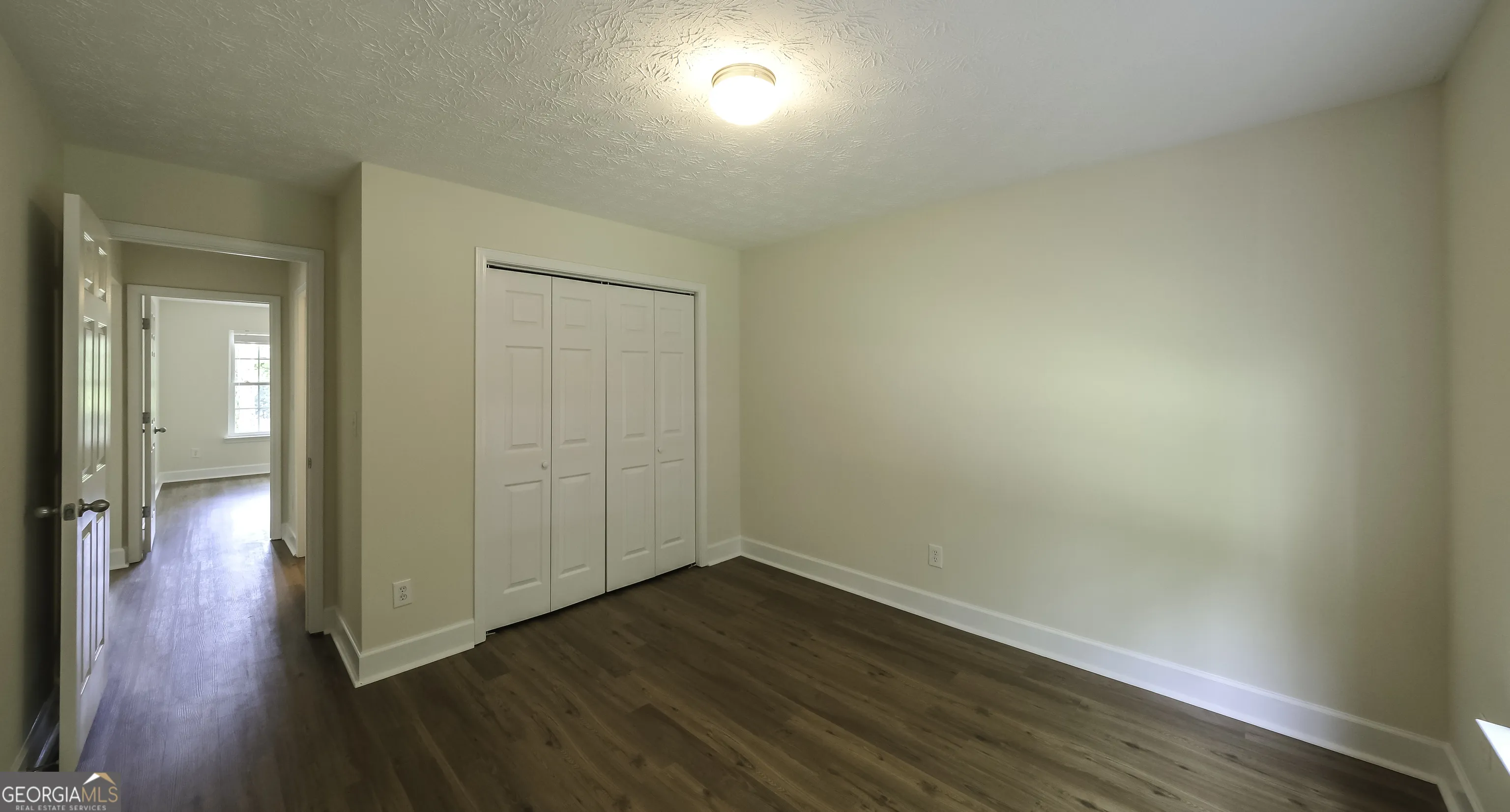 191 Tumlin Creek Rd — photo 11 of 57