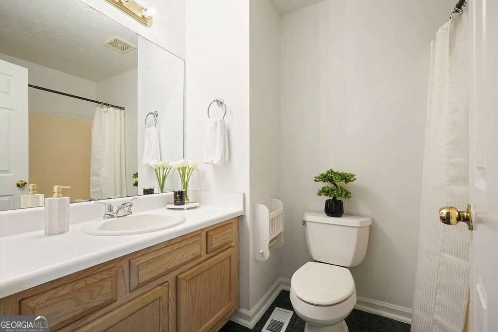 54 Crestwood Dr — photo 9 of 25