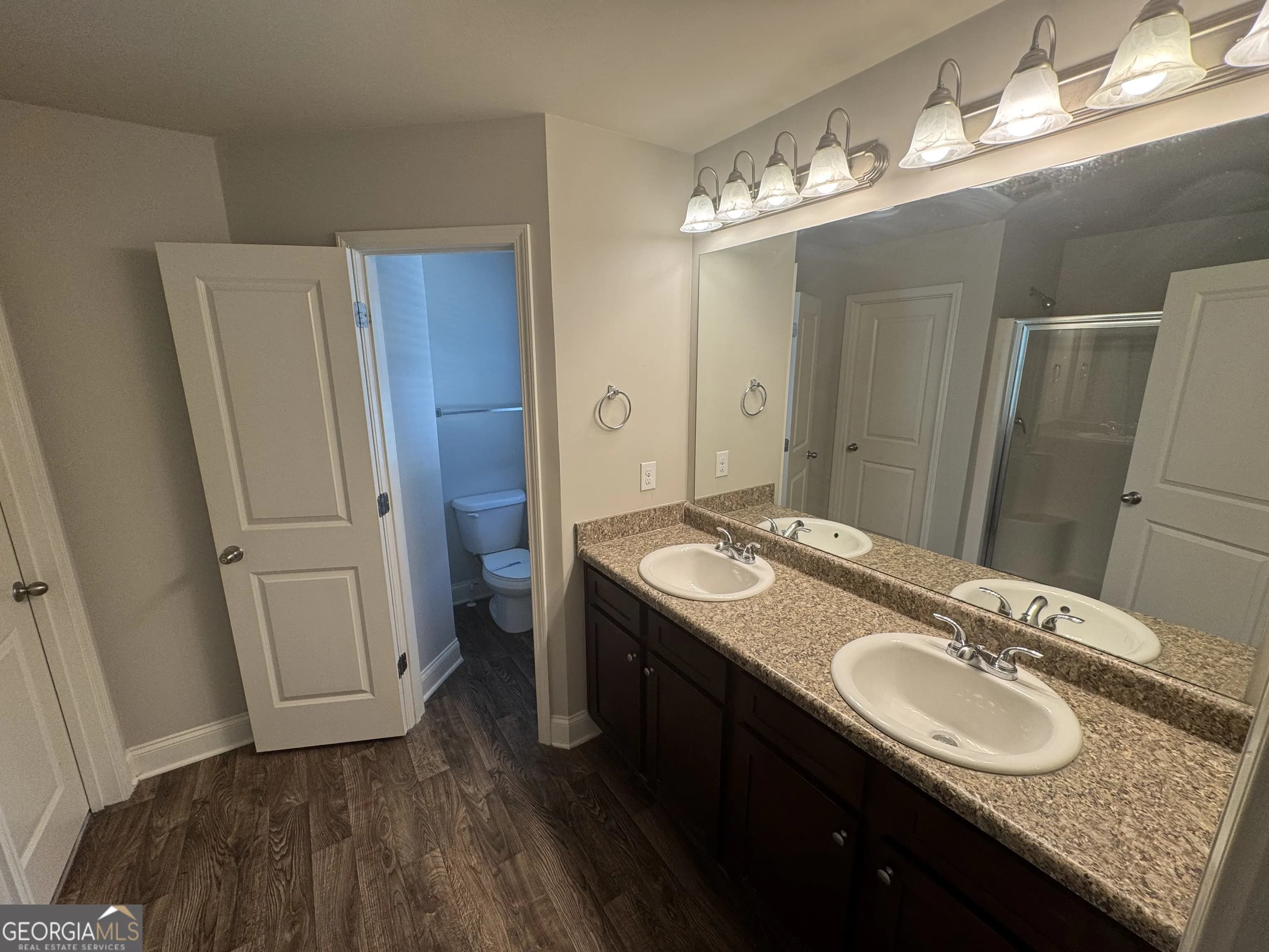61 Donegal Way — photo 8 of 18