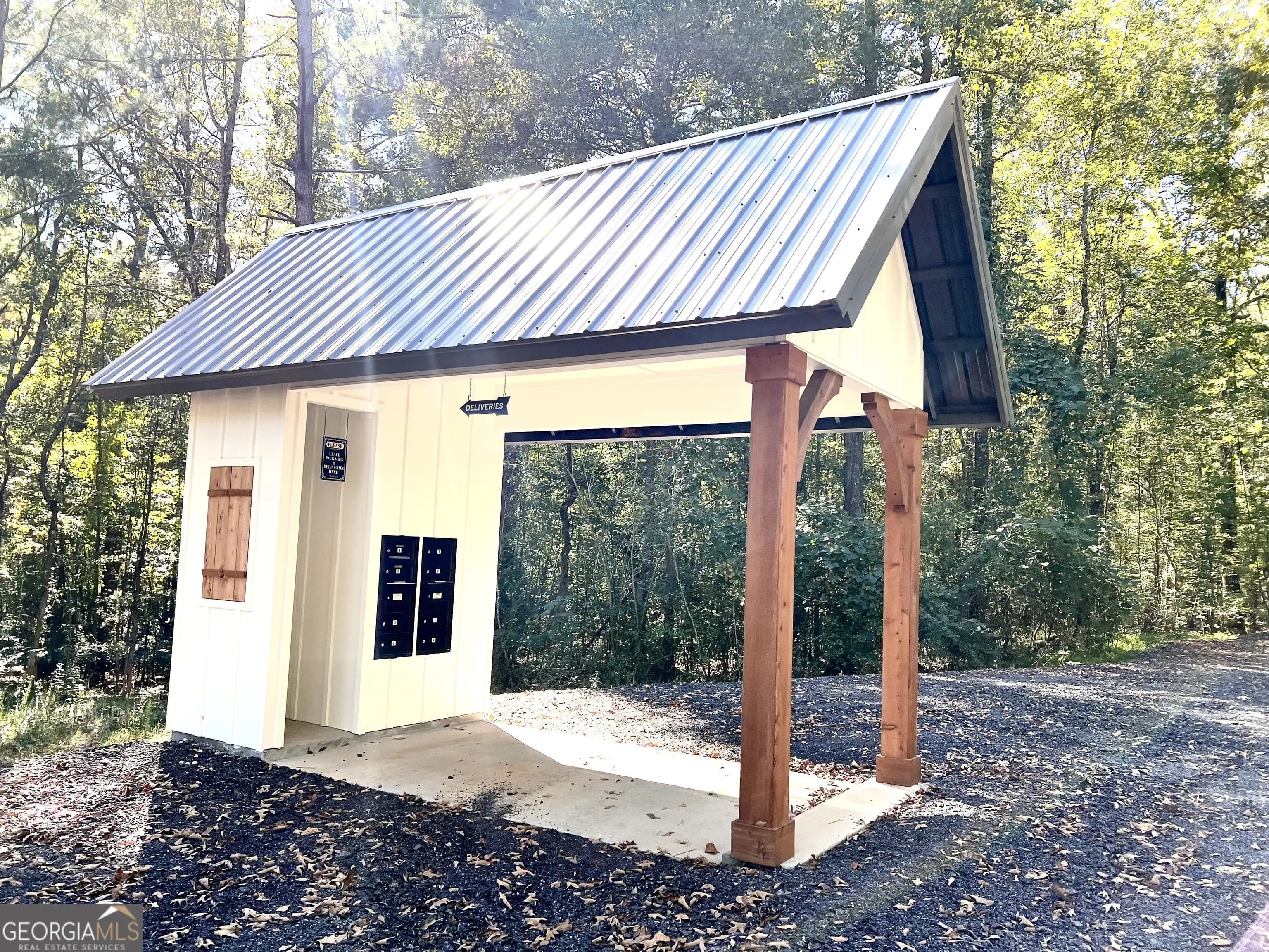 1221 Us Hwy 27 — photo 4 of 8