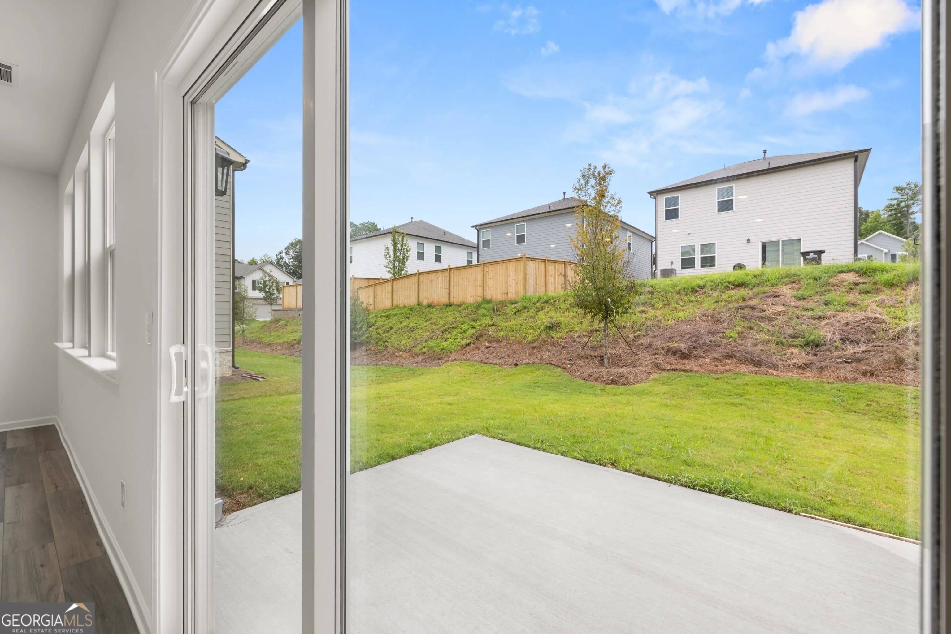 2286 Linden Pass — photo 8 of 35