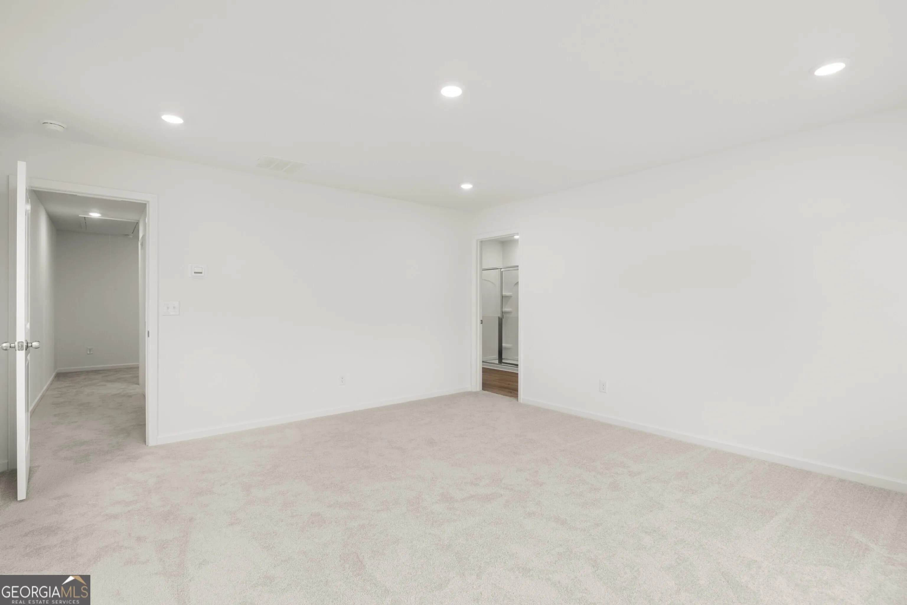 2286 Linden Pass — photo 15 of 35