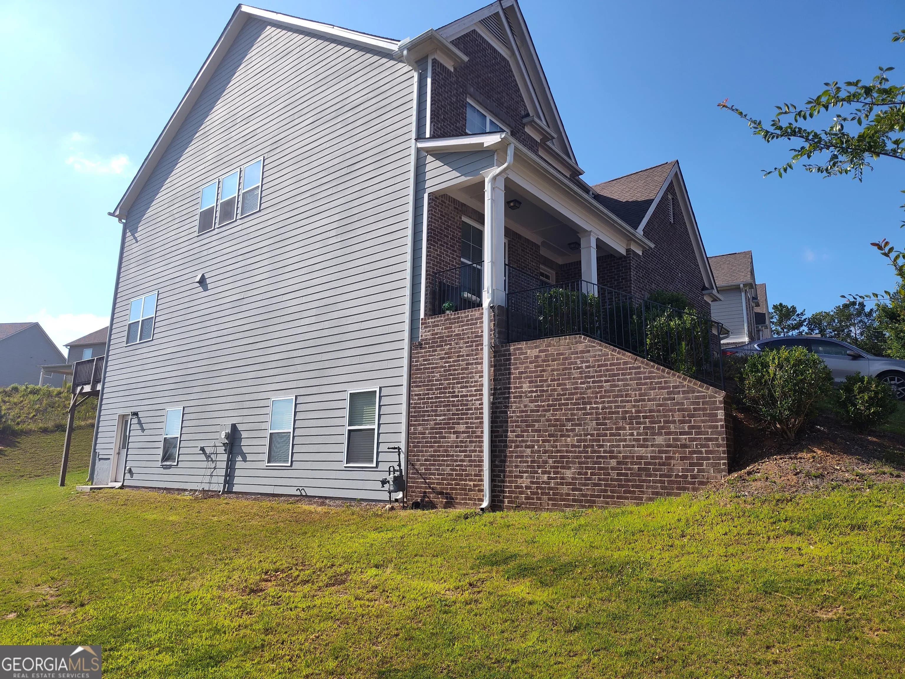 28 Tea Rose Ln — photo 5 of 25