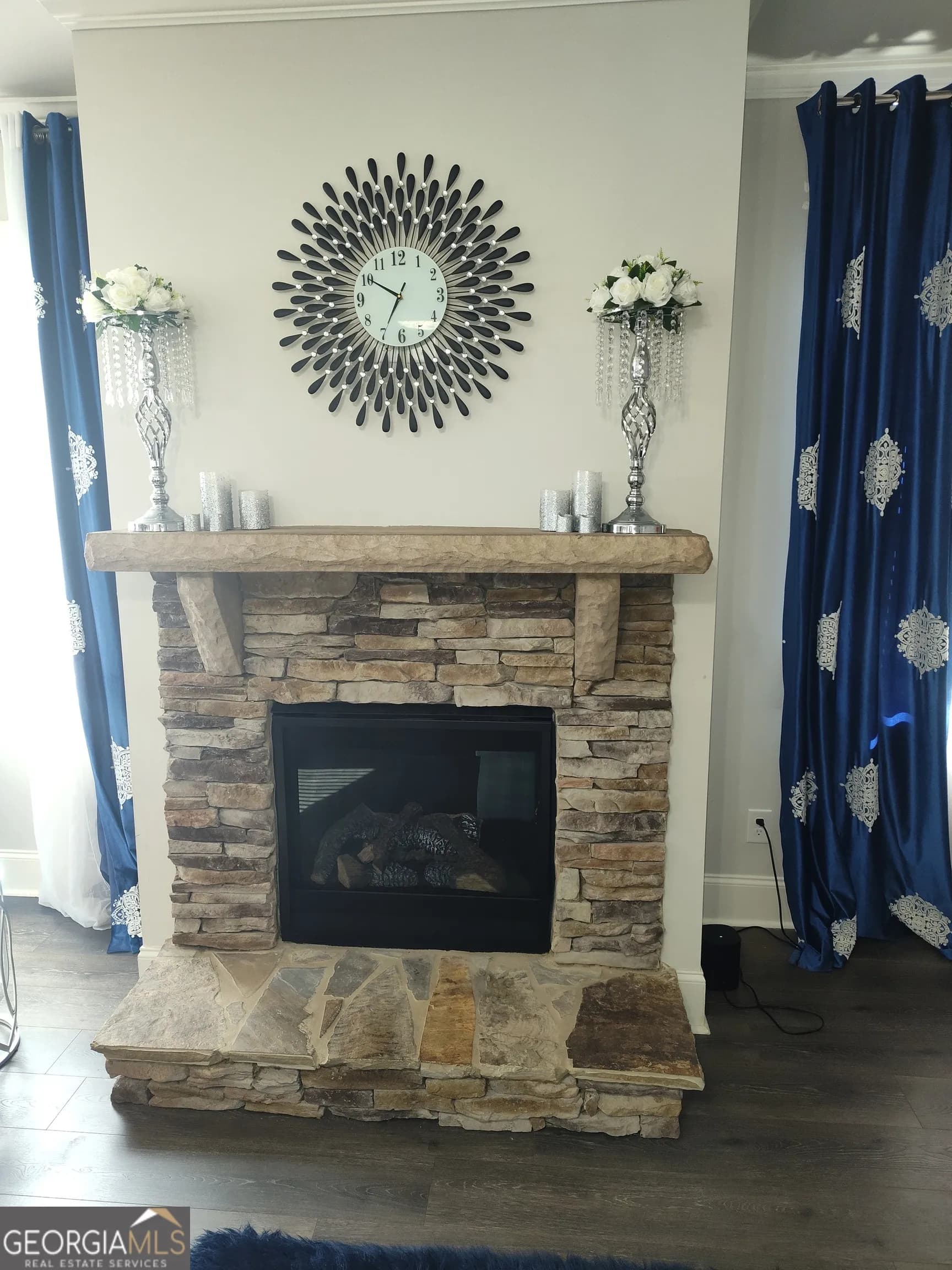 28 Tea Rose Ln — photo 4 of 25