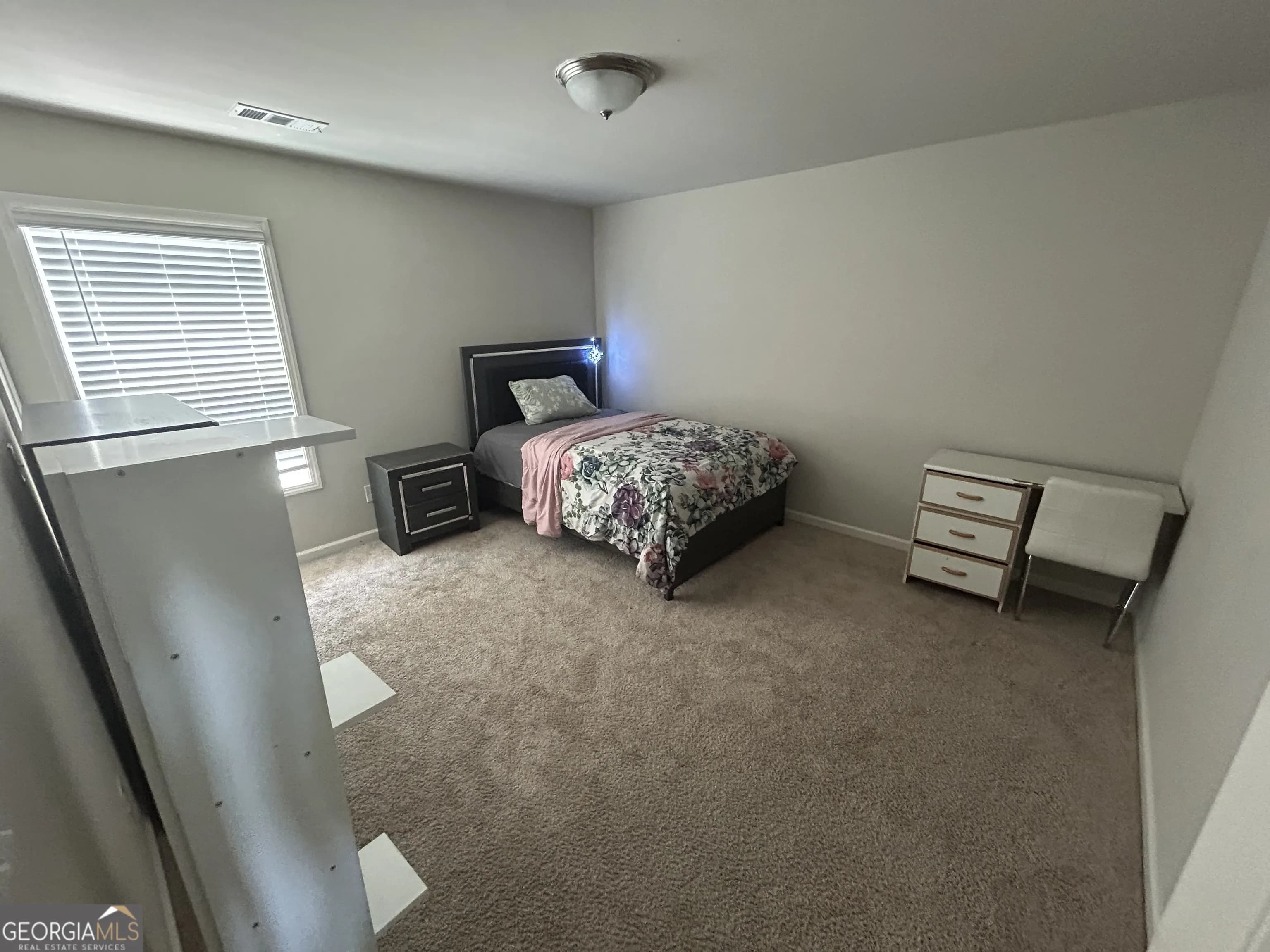 28 Tea Rose Ln — photo 9 of 25