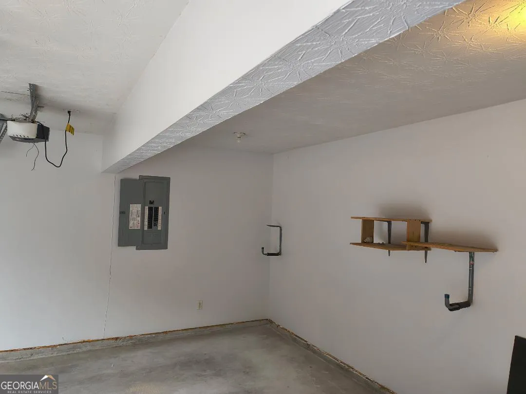 2590 Gilberts Br — photo 26 of 33