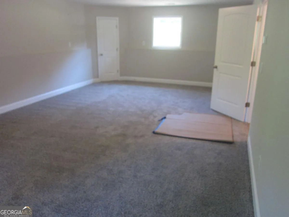 184 Gamel Rd — photo 18 of 34