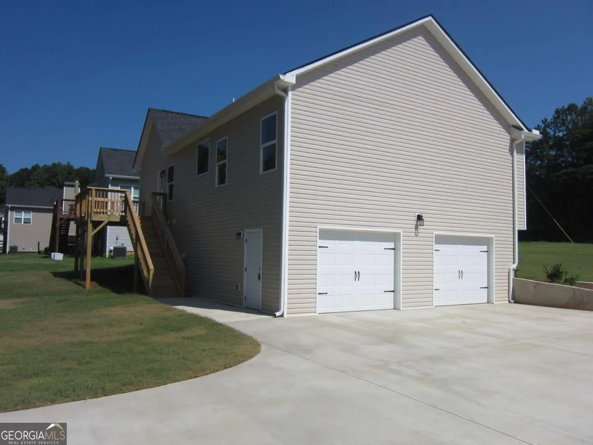 184 Gamel Rd — photo 29 of 34