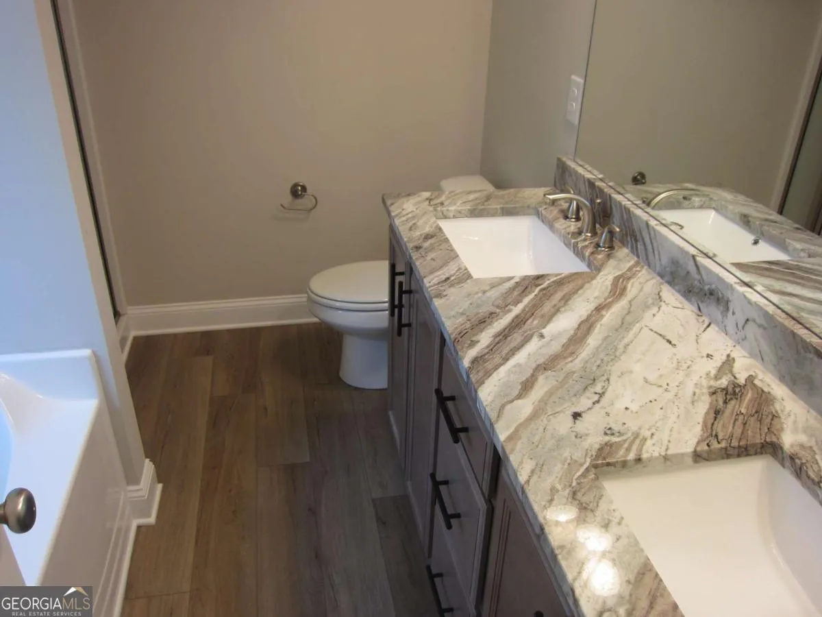 184 Gamel Rd — photo 9 of 34