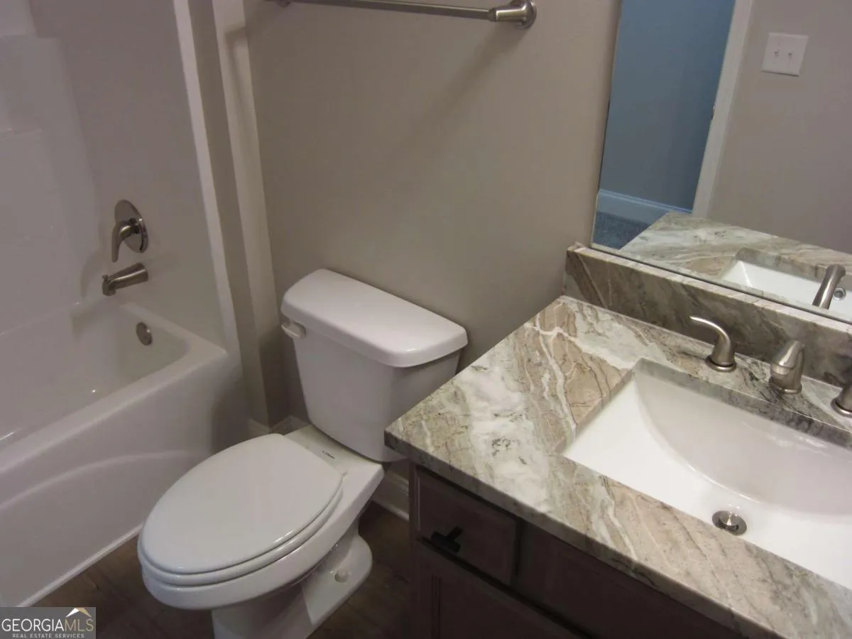 184 Gamel Rd — photo 5 of 34