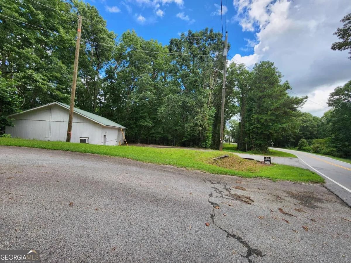 1397 Mcpherson Church Rd — photo 11 of 13