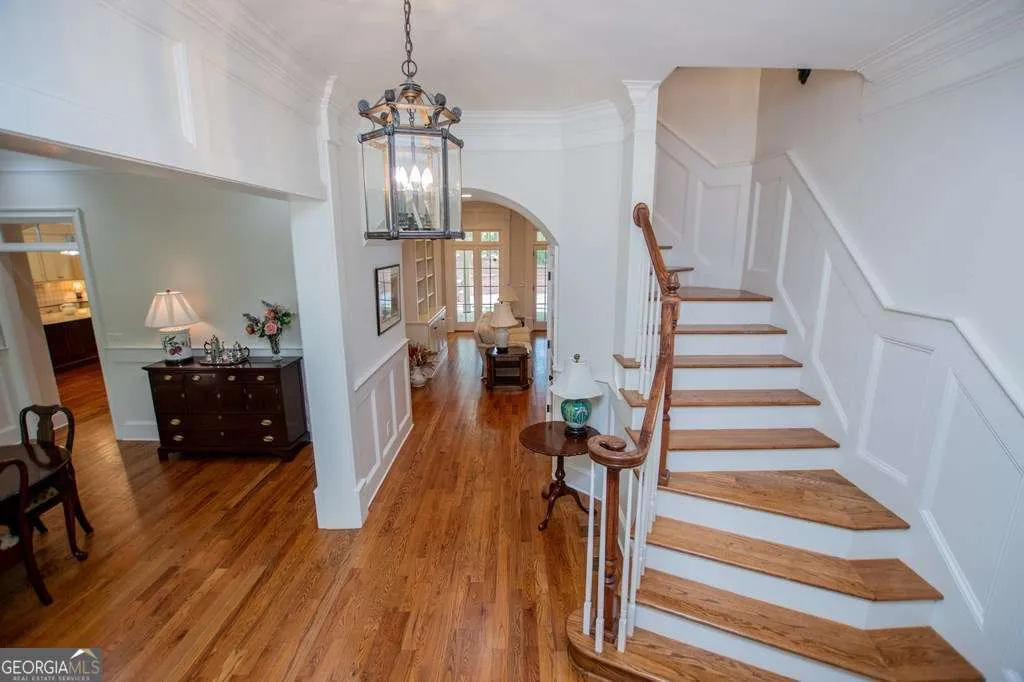 124 Greystone Dr — photo 10 of 58