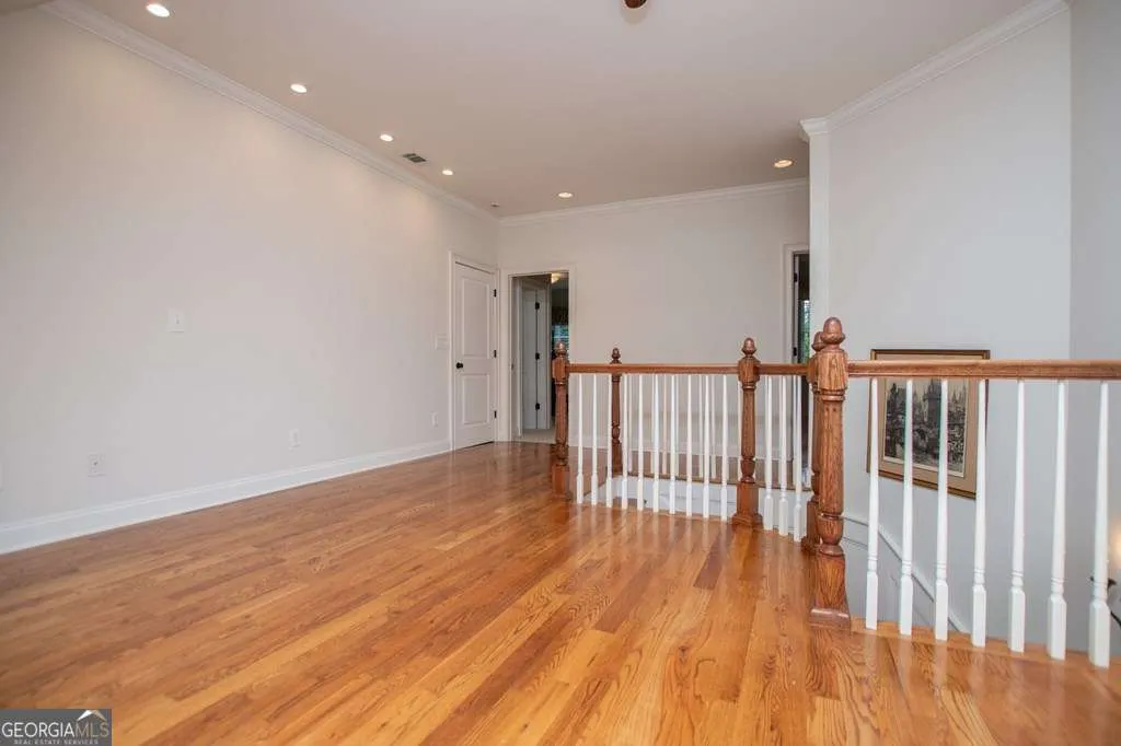 124 Greystone Dr — photo 38 of 58
