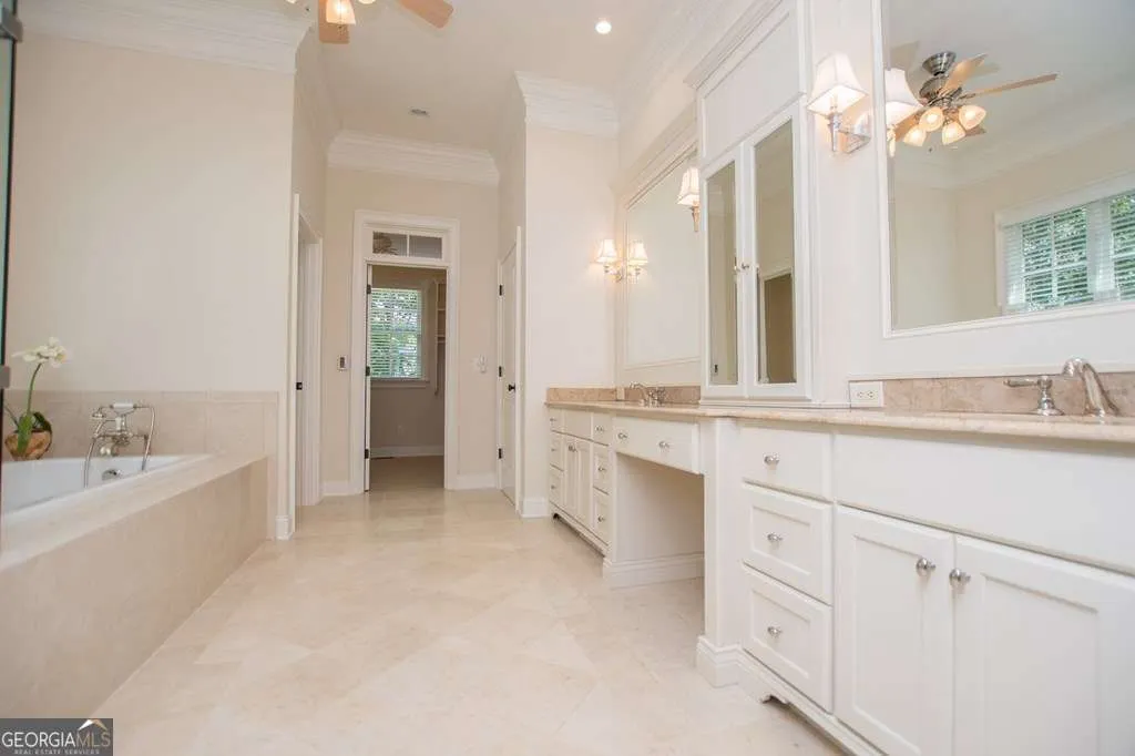124 Greystone Dr — photo 30 of 58