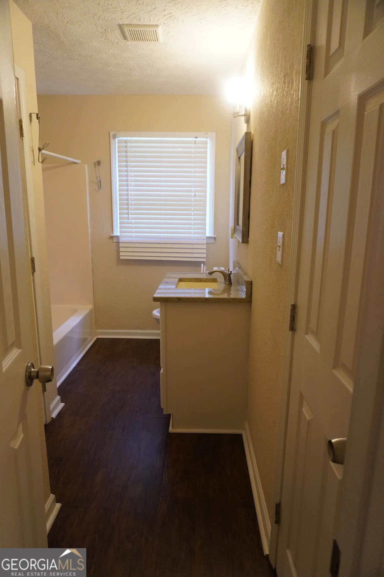 12 Northside Ave — photo 23 of 27