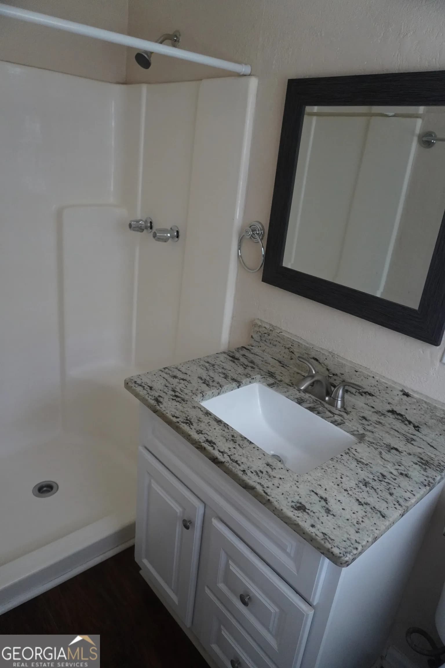 12 Northside Ave — photo 6 of 27