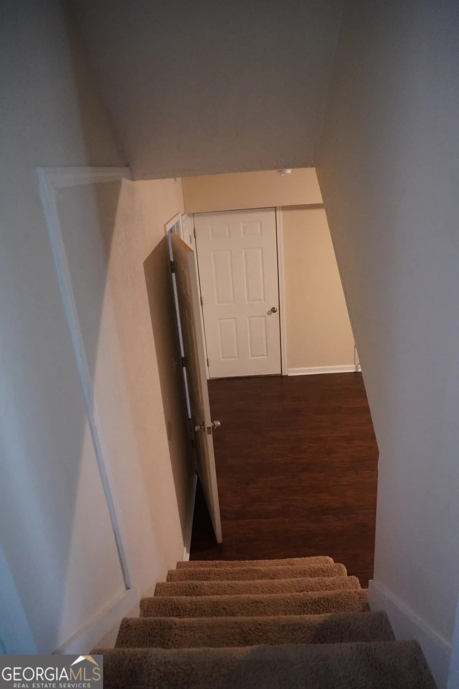 12 Northside Ave — photo 7 of 27
