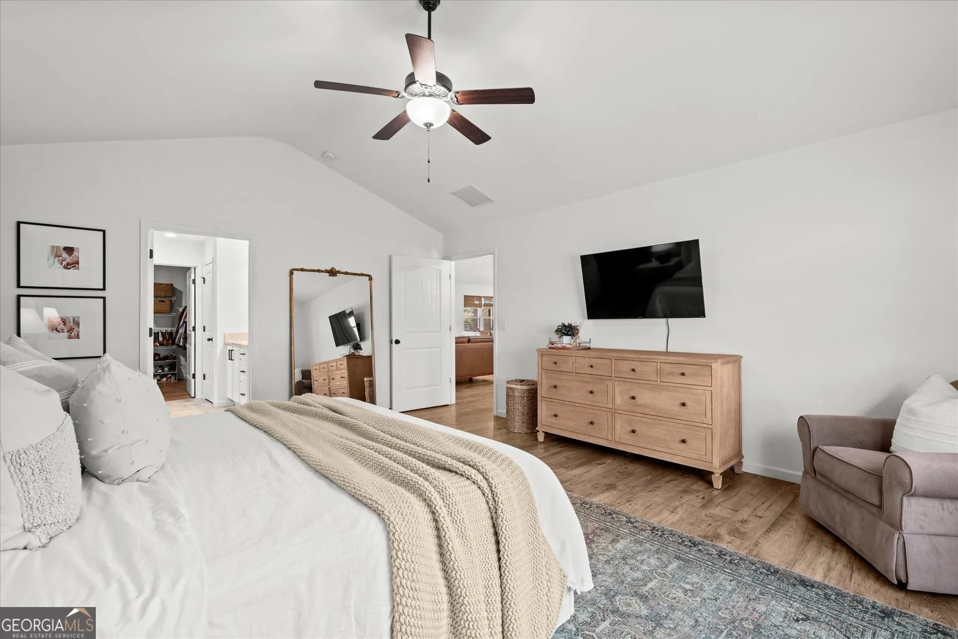 167 Lawrence Dr — photo 19 of 41