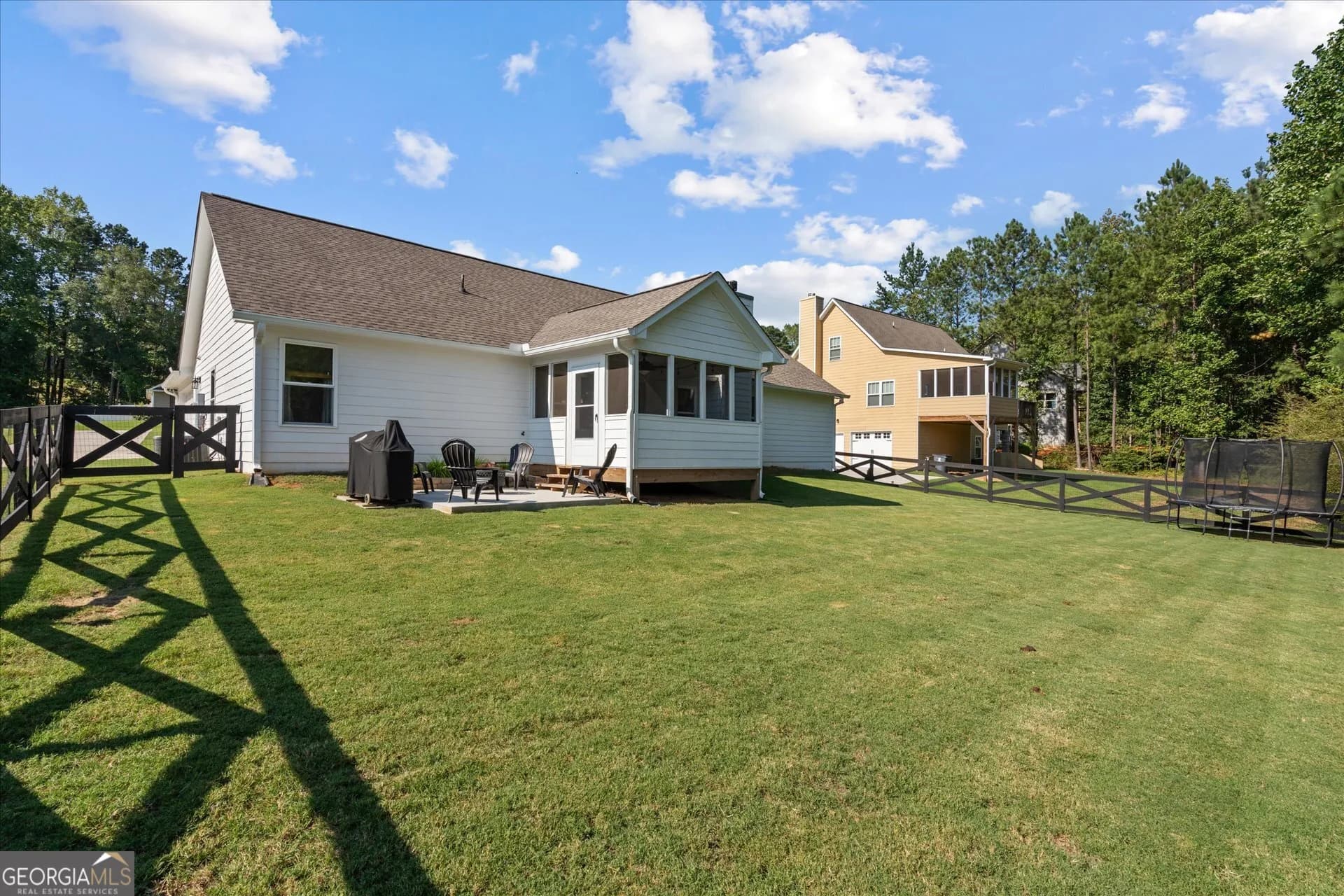 167 Lawrence Dr — photo 30 of 41
