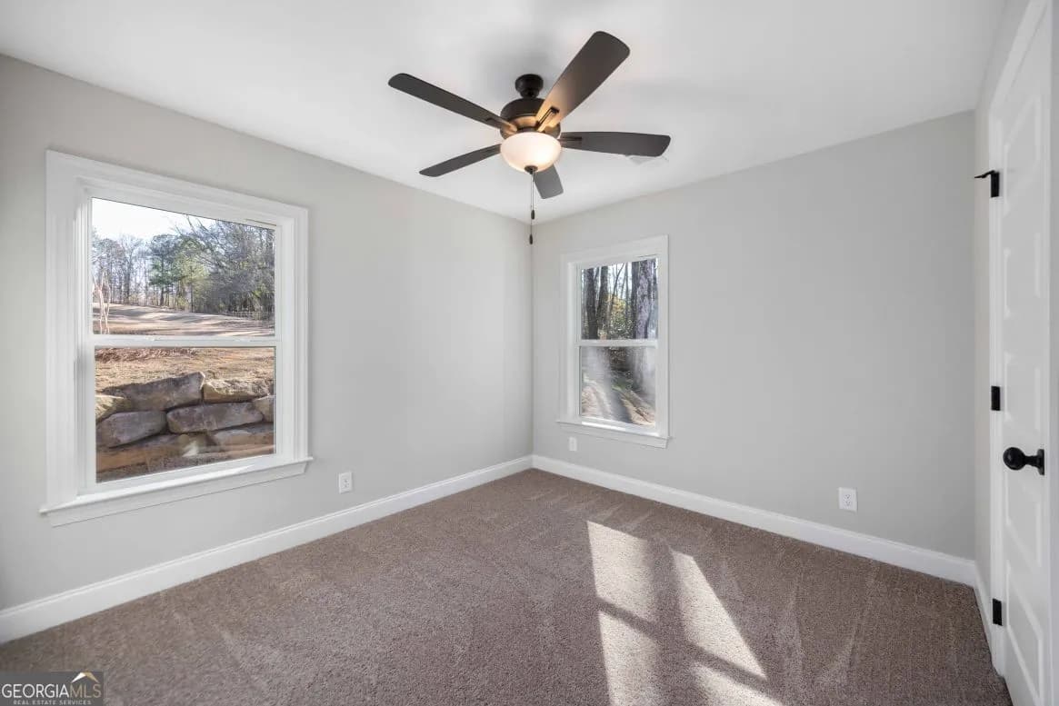 23 River's Edge Ln — photo 12 of 32