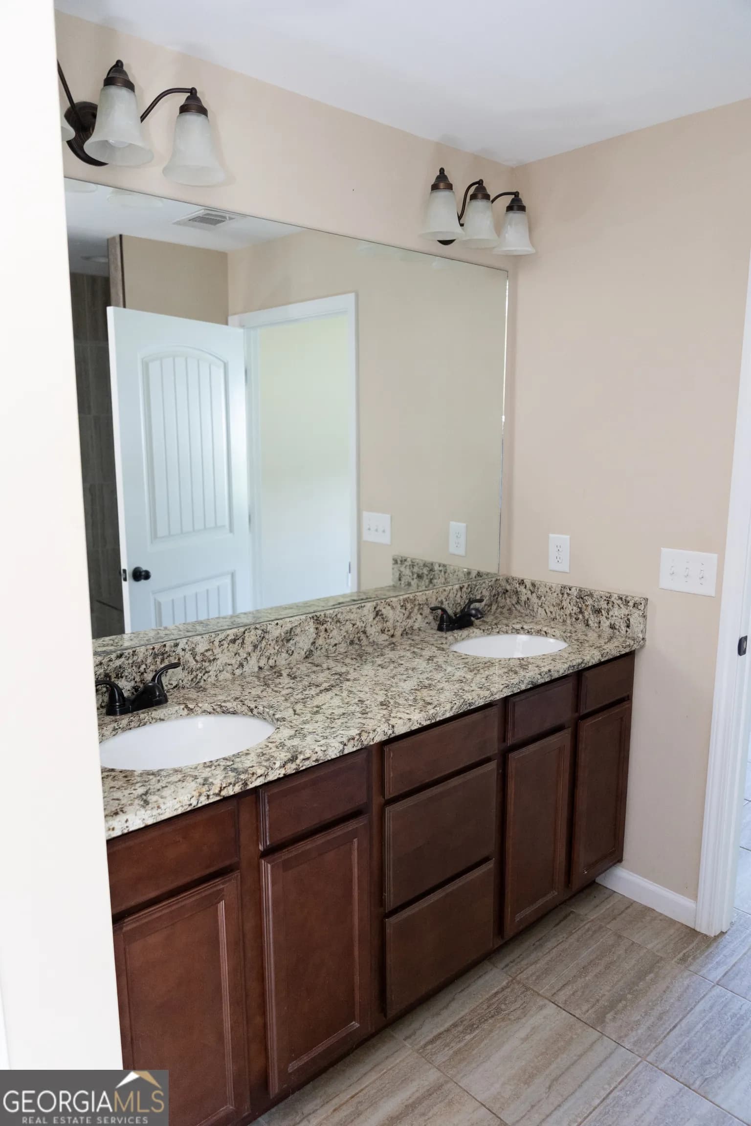 337 Cranmore Pl — photo 5 of 57