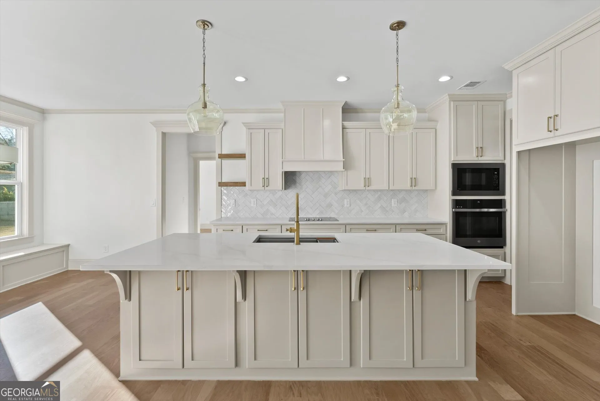 105 West Lake Blvd — photo 6 of 42