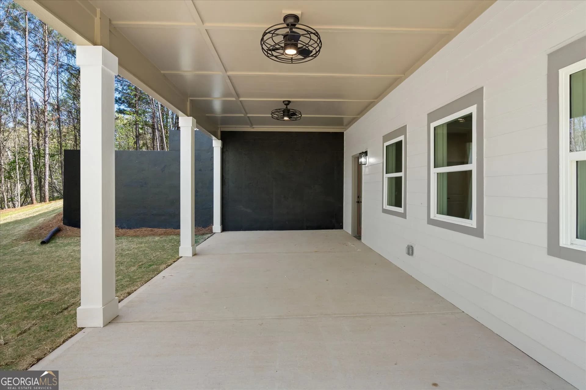 327 Crest Pointe S — photo 3 of 44