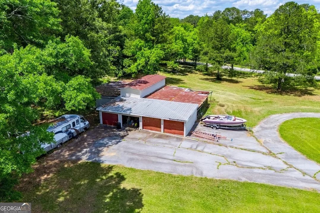 1050 Denton Rd — photo 17 of 118
