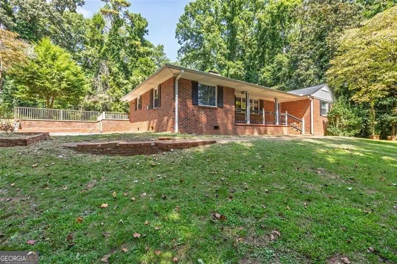 250 Memorial Dr — photo 13 of 55