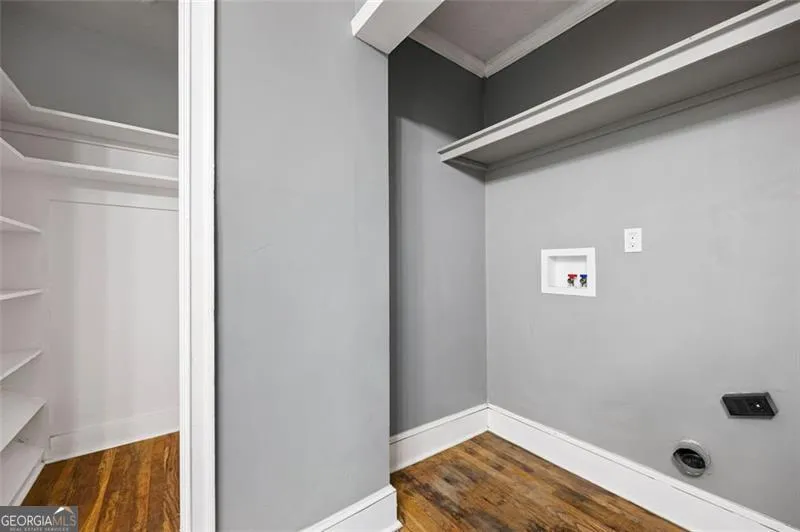 250 Memorial Dr — photo 15 of 55