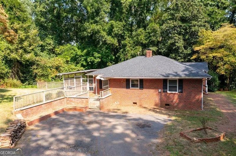 250 Memorial Dr — photo 26 of 55