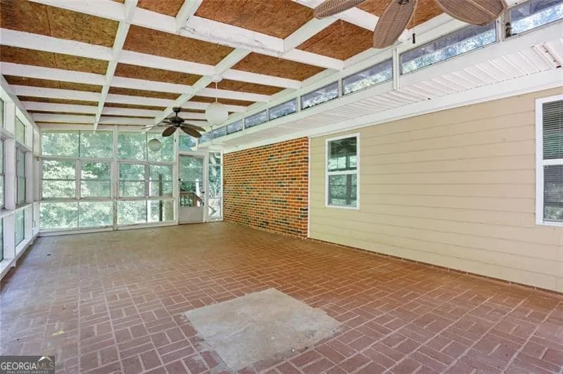 250 Memorial Dr — photo 21 of 55