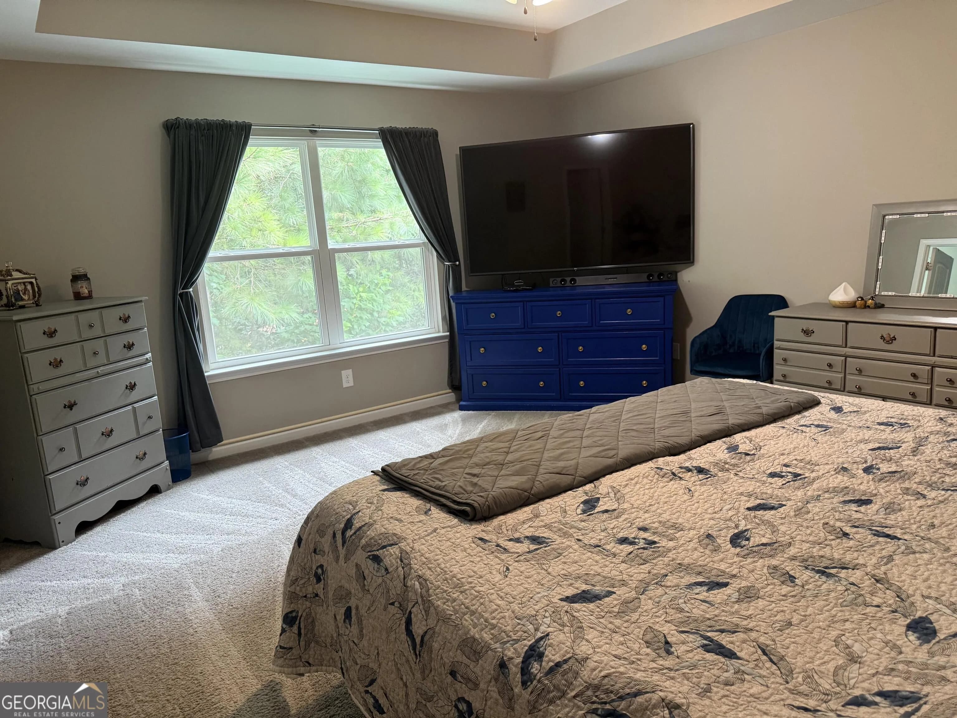 225 Fieldcrest Dr — photo 8 of 28