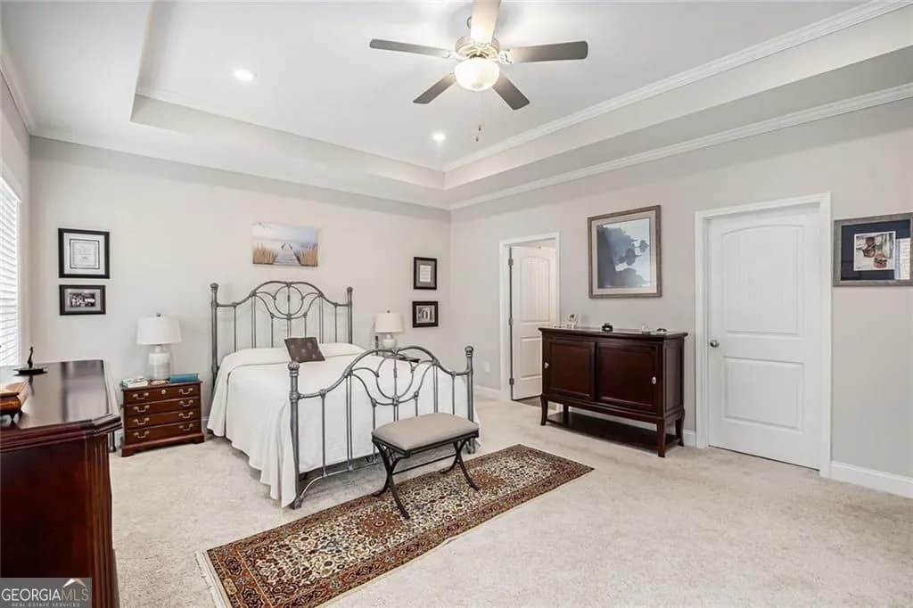 87 Colonial Ter — photo 7 of 26