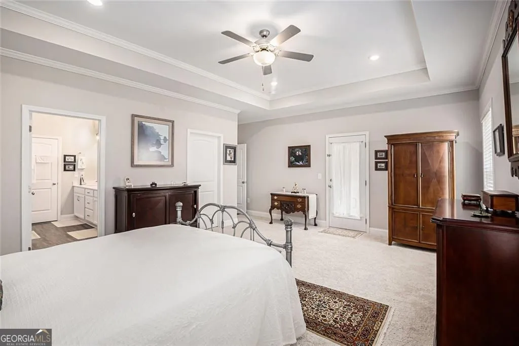 87 Colonial Ter — photo 8 of 26