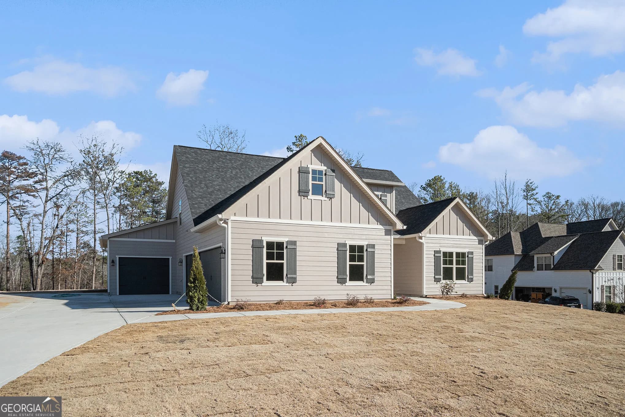 711 Charlotte Ln — photo 24 of 33