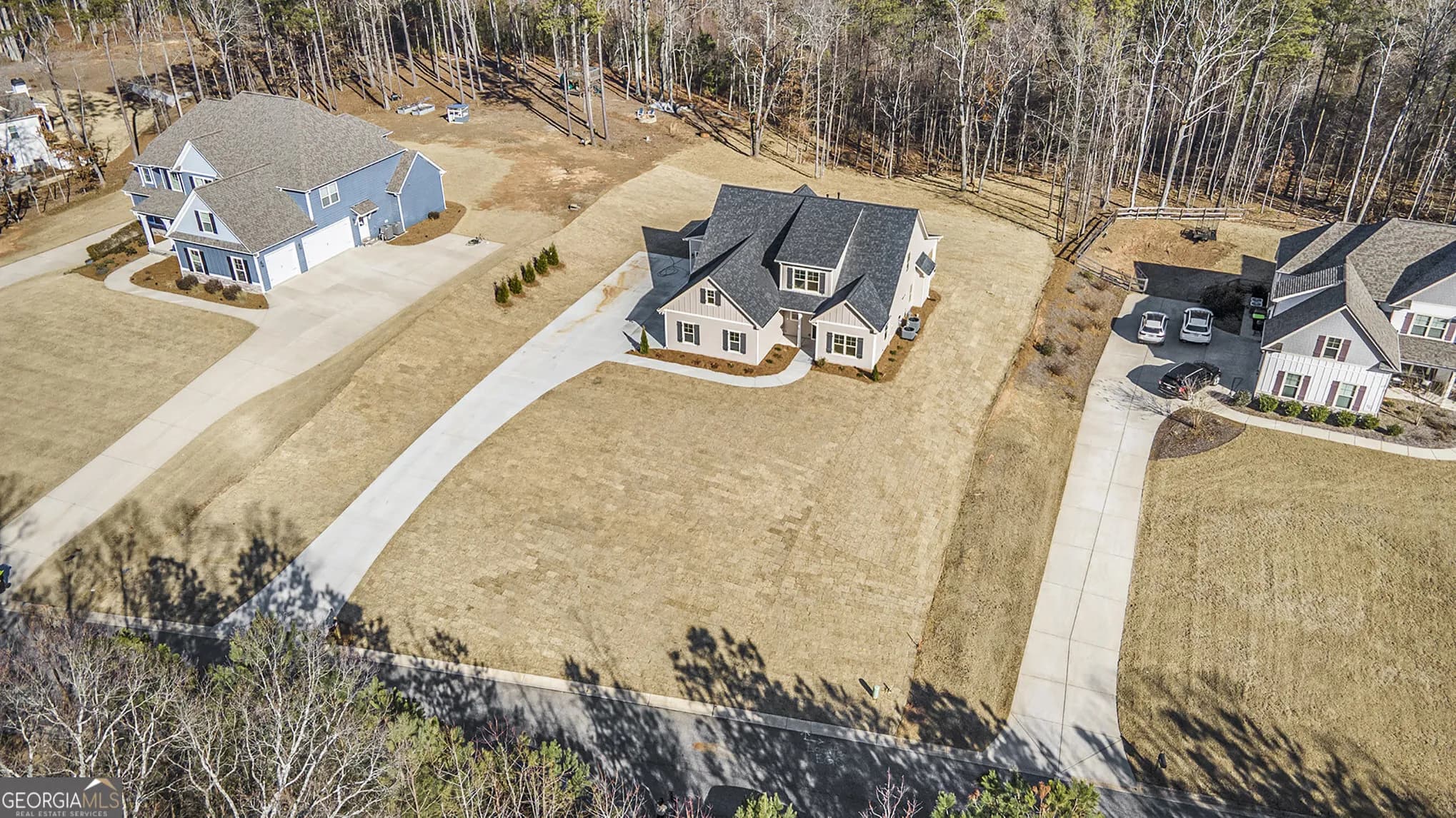 711 Charlotte Ln — photo 25 of 33