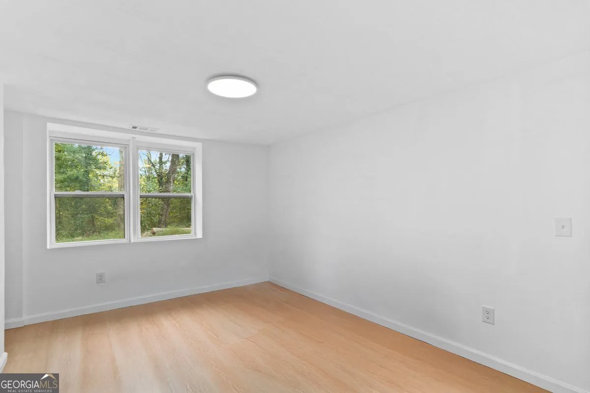 3990 Pine Hill Dr — photo 19 of 30