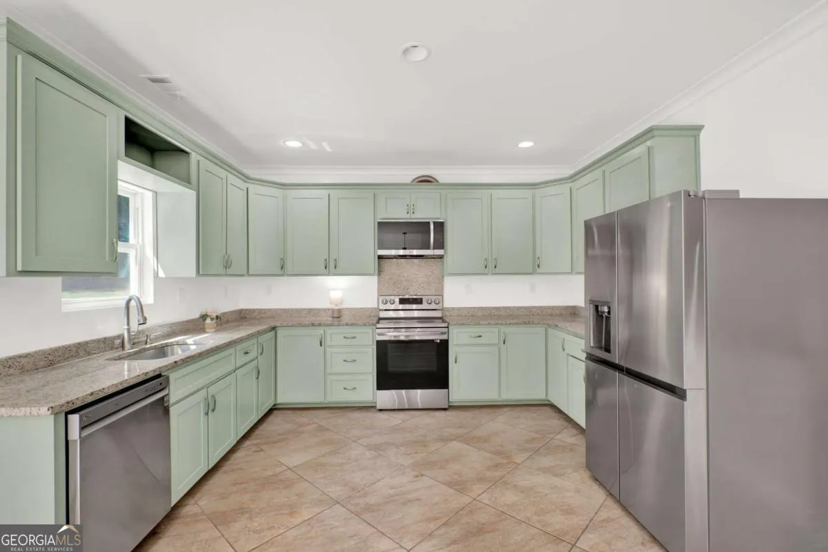 2794 Cleburne Pkwy — photo 7 of 47