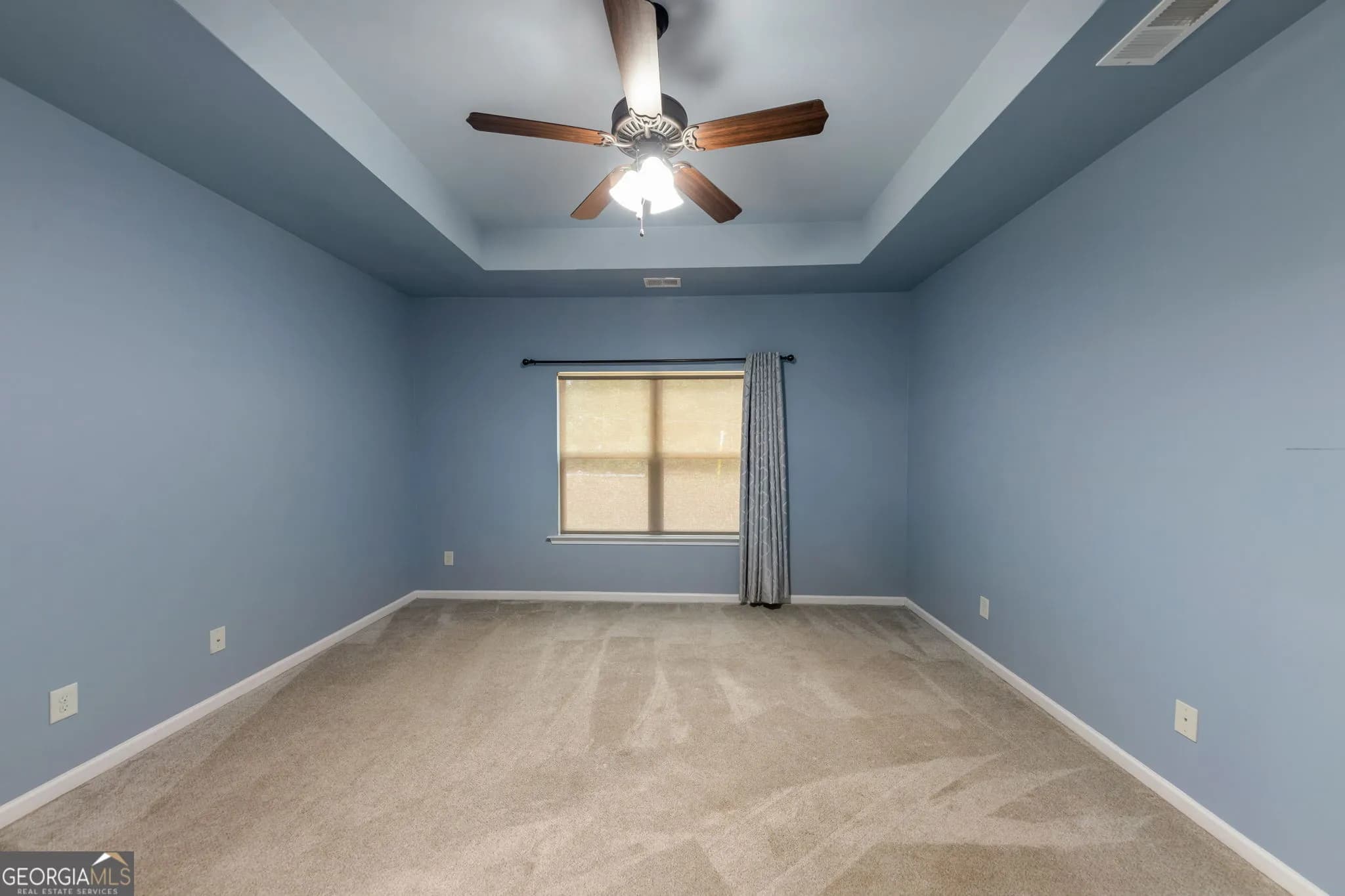 21 Copeland Ln — photo 3 of 15