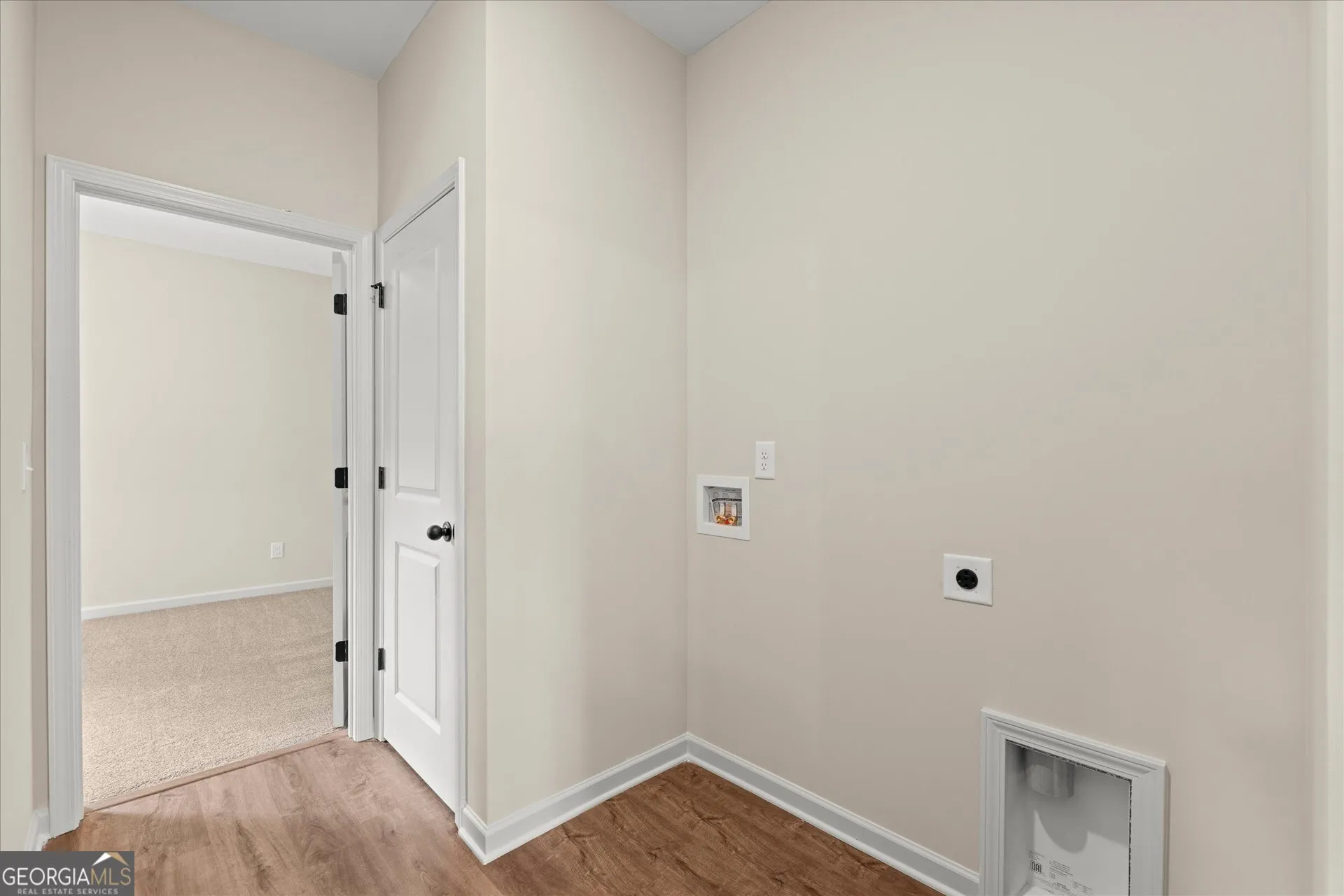 654 King St — photo 16 of 35