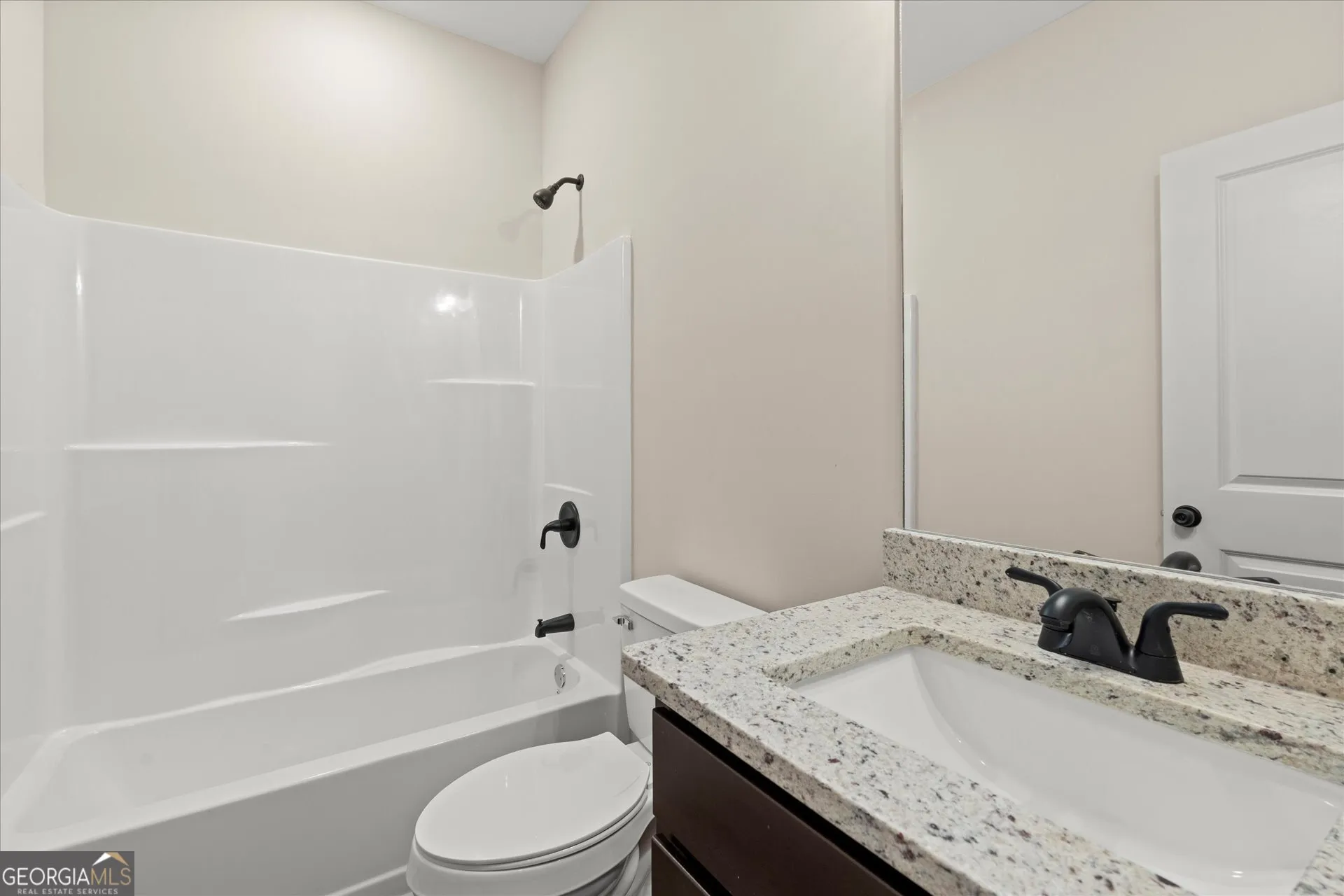654 King St — photo 15 of 35